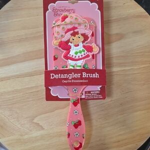 Strawberry Shortcake Pink Detangler Brush nwt